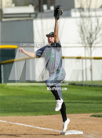Thumbnail 3 in Thousand Oaks @ Alemany photogallery.