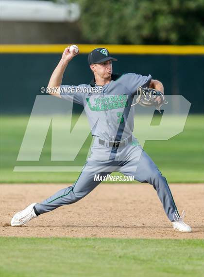Thumbnail 2 in Thousand Oaks @ Alemany photogallery.
