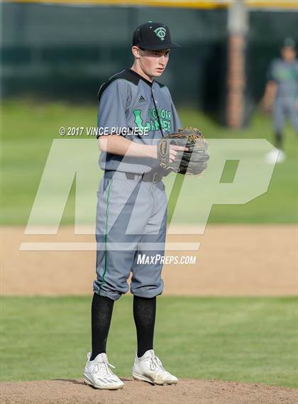 Thumbnail 1 in Thousand Oaks @ Alemany photogallery.