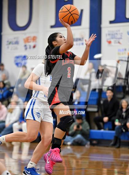 Thumbnail 1 in Lincoln vs. Davis Sr. (Dorothy Speck Memorial) photogallery.