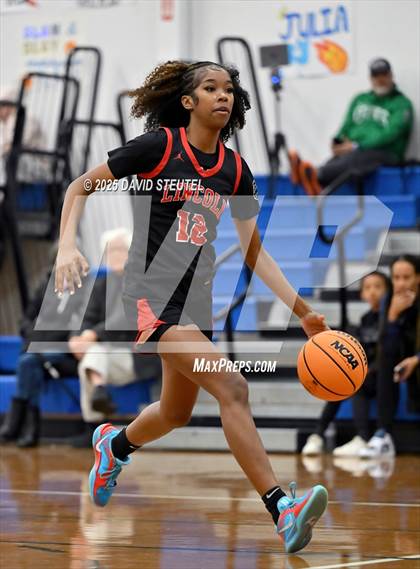 Thumbnail 2 in Lincoln vs. Davis Sr. (Dorothy Speck Memorial) photogallery.