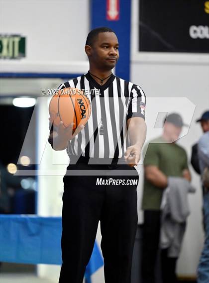 Thumbnail 3 in Lincoln vs. Davis Sr. (Dorothy Speck Memorial) photogallery.