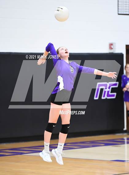 Thumbnail 3 in Northwest Christian vs. Valley Christian (JV) photogallery.