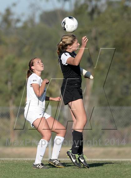 Thumbnail 1 in Palos Verdes @ Sunny Hills (CIF SS D2 Playoff) photogallery.
