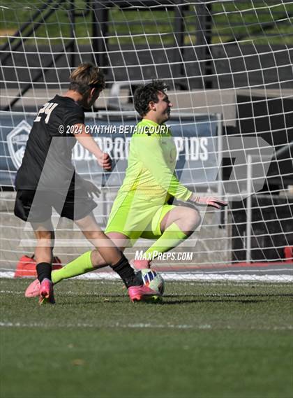 Thumbnail 3 in Holy Family vs Jefferson Academy (CHSAA 3A Final) photogallery.