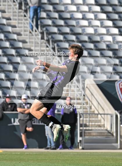 Thumbnail 3 in Holy Family vs Jefferson Academy (CHSAA 3A Final) photogallery.