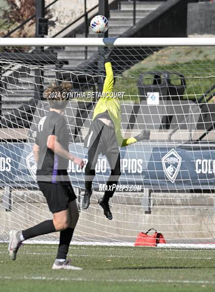 Thumbnail 2 in Holy Family vs Jefferson Academy (CHSAA 3A Final) photogallery.