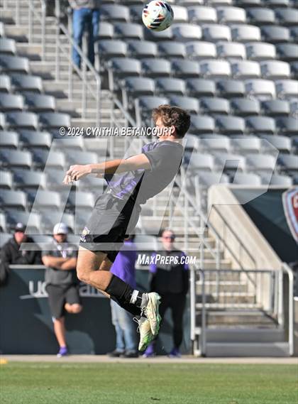 Thumbnail 2 in Holy Family vs Jefferson Academy (CHSAA 3A Final) photogallery.