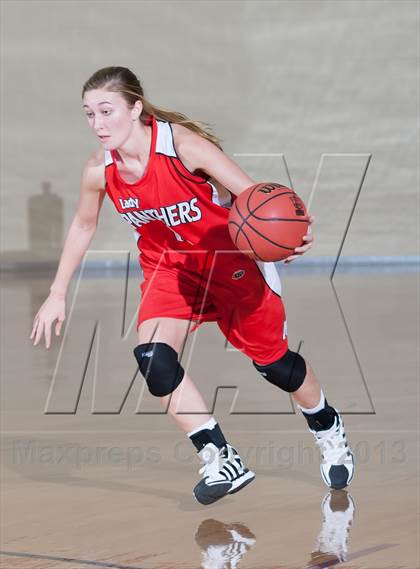 Thumbnail 3 in Wylie vs. Maypearl (Whataburger Tournament) photogallery.
