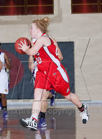 Thumbnail 3 in Wylie vs. Maypearl (Whataburger Tournament) photogallery.