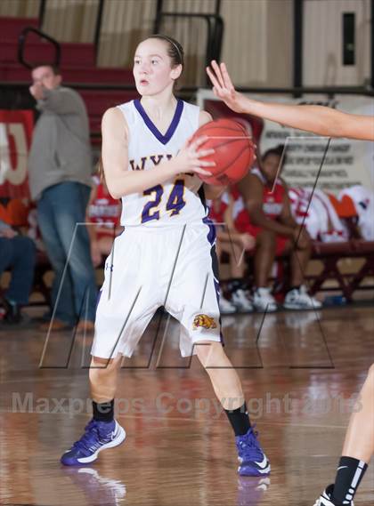 Thumbnail 2 in Wylie vs. Maypearl (Whataburger Tournament) photogallery.