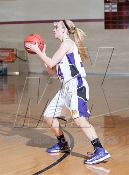 Thumbnail 1 in Wylie vs. Maypearl (Whataburger Tournament) photogallery.