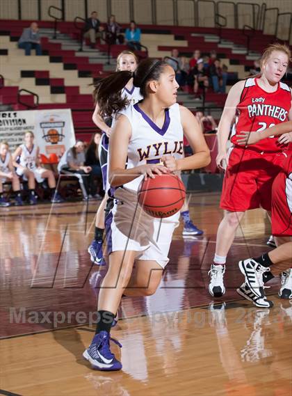 Thumbnail 3 in Wylie vs. Maypearl (Whataburger Tournament) photogallery.