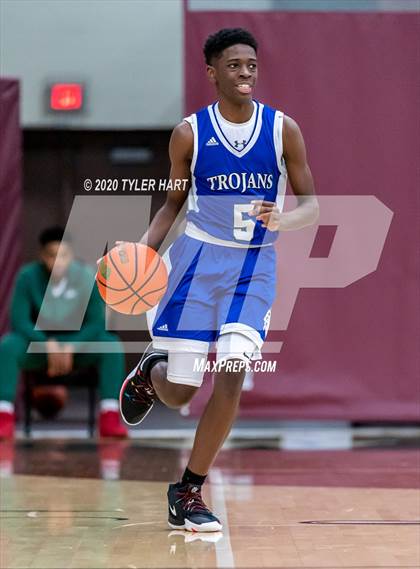 Thumbnail 1 in Indianapolis Bishop Chatard @ Covenant Christian  photogallery.