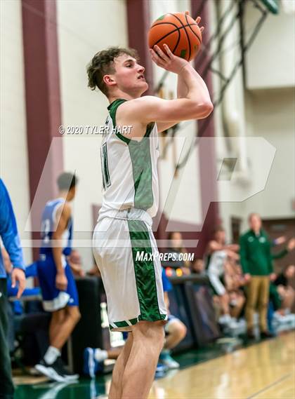 Thumbnail 1 in Indianapolis Bishop Chatard @ Covenant Christian  photogallery.