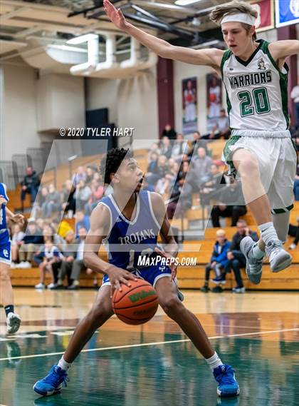 Thumbnail 3 in Indianapolis Bishop Chatard @ Covenant Christian  photogallery.