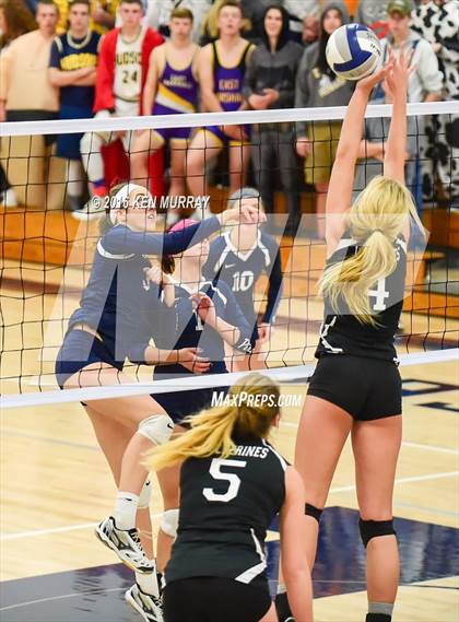 Thumbnail 2 in GMG vs Hudson (IHSAA Regional Semifinal) photogallery.