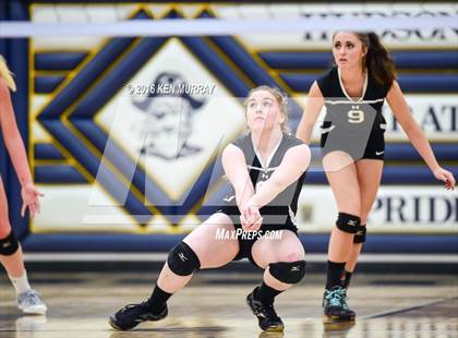 Thumbnail 1 in GMG vs Hudson (IHSAA Regional Semifinal) photogallery.