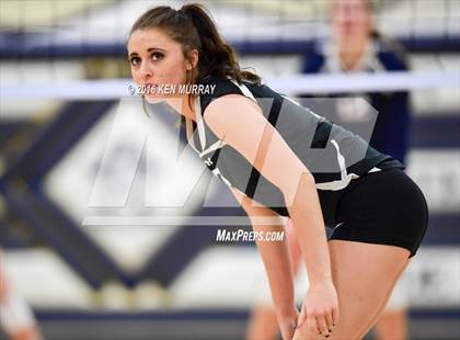 Thumbnail 2 in GMG vs Hudson (IHSAA Regional Semifinal) photogallery.