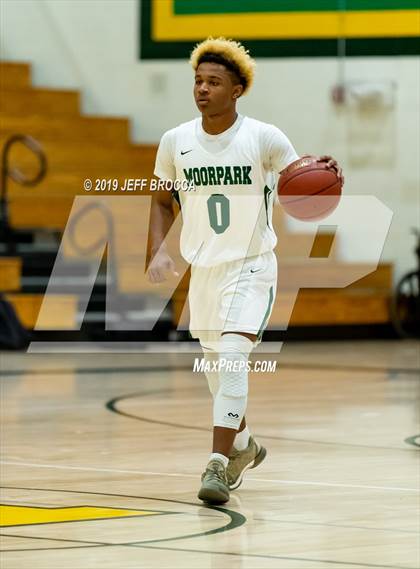 Thumbnail 1 in Simi Valley @ Moorpark photogallery.