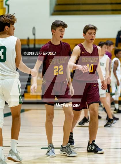 Thumbnail 2 in Simi Valley @ Moorpark photogallery.