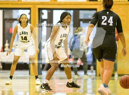 Thumbnail 1 in Manteca vs. Capital Christian (Crusaders Classic) photogallery.