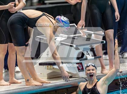 Thumbnail 1 in IHSAA Finals photogallery.
