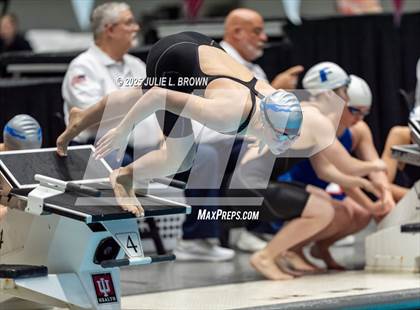 Thumbnail 2 in IHSAA Finals photogallery.