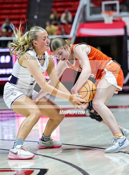 Thumbnail 2 in Skyridge vs. Syracuse (UHSAA Quarter Finals) photogallery.