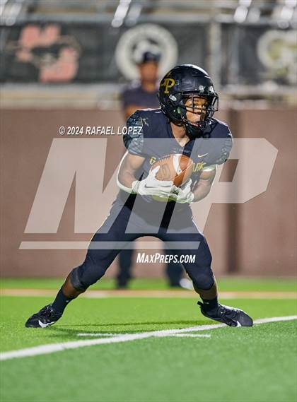 Thumbnail 2 in Waltrip @ Galena Park photogallery.