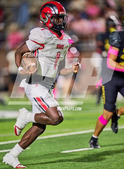 Thumbnail 1 in Waltrip @ Galena Park photogallery.