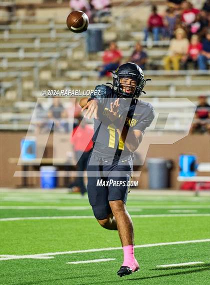 Thumbnail 2 in Waltrip @ Galena Park photogallery.