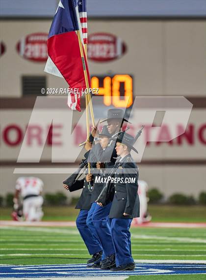 Thumbnail 1 in Waltrip @ Galena Park photogallery.