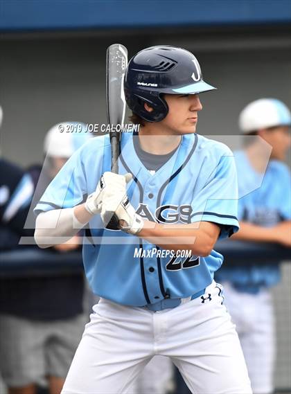 Thumbnail 3 in Johnson vs East Central (UIL CLASS 6A Bi District) photogallery.