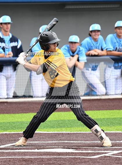 Thumbnail 2 in Johnson vs East Central (UIL CLASS 6A Bi District) photogallery.