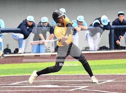 Thumbnail 1 in Johnson vs East Central (UIL CLASS 6A Bi District) photogallery.