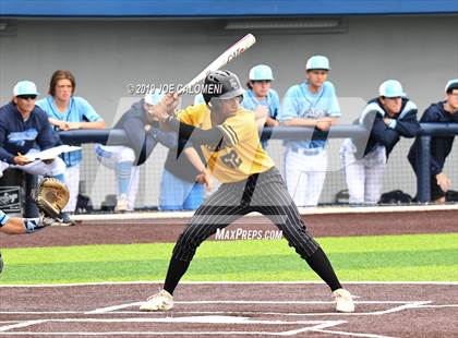 Thumbnail 2 in Johnson vs East Central (UIL CLASS 6A Bi District) photogallery.