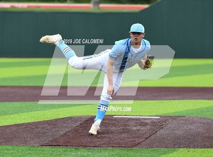 Thumbnail 3 in Johnson vs East Central (UIL CLASS 6A Bi District) photogallery.