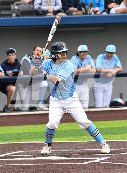Thumbnail 2 in Johnson vs East Central (UIL CLASS 6A Bi District) photogallery.