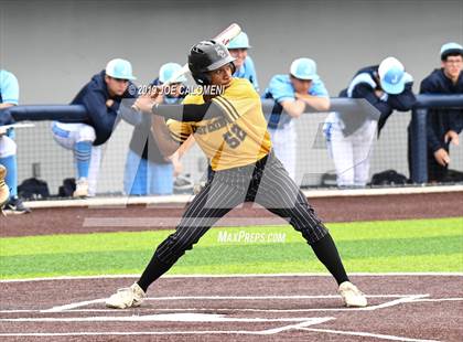 Thumbnail 3 in Johnson vs East Central (UIL CLASS 6A Bi District) photogallery.