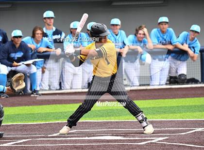 Thumbnail 1 in Johnson vs East Central (UIL CLASS 6A Bi District) photogallery.