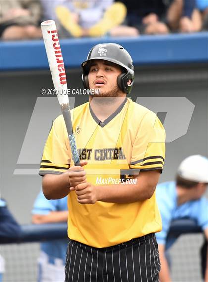 Thumbnail 1 in Johnson vs East Central (UIL CLASS 6A Bi District) photogallery.