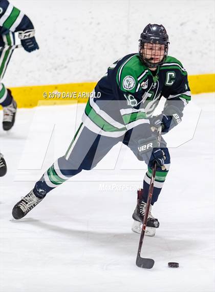 Thumbnail 1 in Lowell Catholic vs Lincoln-Sudbury ( MIAA Division 2 North 1st Round) photogallery.