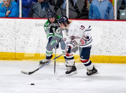 Thumbnail 1 in Lowell Catholic vs Lincoln-Sudbury ( MIAA Division 2 North 1st Round) photogallery.