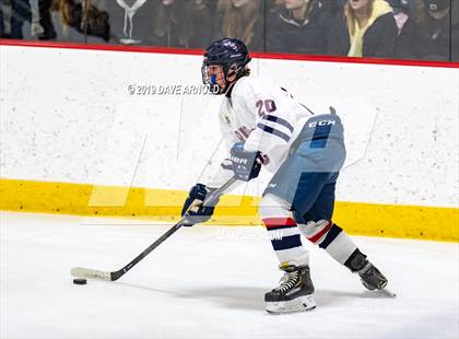 Thumbnail 1 in Lowell Catholic vs Lincoln-Sudbury ( MIAA Division 2 North 1st Round) photogallery.