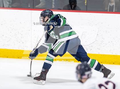 Thumbnail 3 in Lowell Catholic vs Lincoln-Sudbury ( MIAA Division 2 North 1st Round) photogallery.