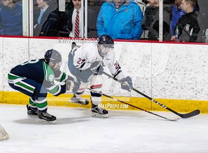 Thumbnail 3 in Lowell Catholic vs Lincoln-Sudbury ( MIAA Division 2 North 1st Round) photogallery.