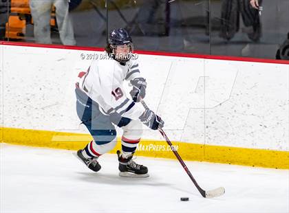 Thumbnail 3 in Lowell Catholic vs Lincoln-Sudbury ( MIAA Division 2 North 1st Round) photogallery.