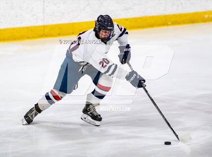 Thumbnail 2 in Lowell Catholic vs Lincoln-Sudbury ( MIAA Division 2 North 1st Round) photogallery.