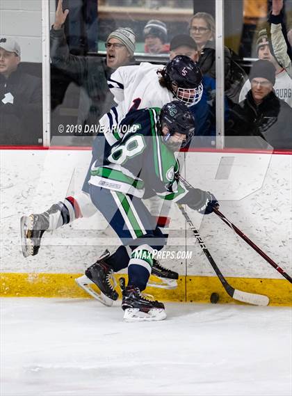 Thumbnail 2 in Lowell Catholic vs Lincoln-Sudbury ( MIAA Division 2 North 1st Round) photogallery.